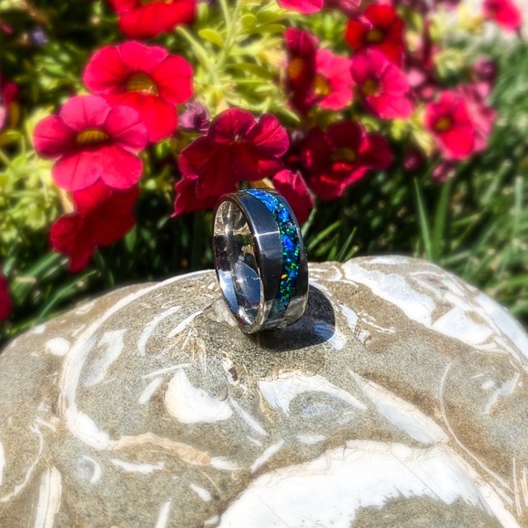 Undercurrent Ring - Picture 2 of 3